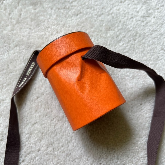 NWOT Hermès En Liberté ! Twilly in Jaune Vif / Bleu / Rouge - Picture 15 of 16